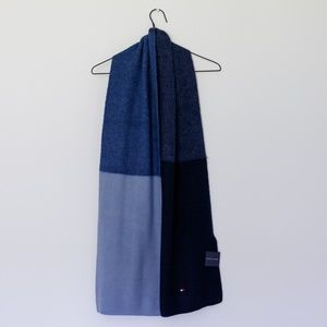 Tommy Hilfiger Colorblock Scarf (new w/ tags!)